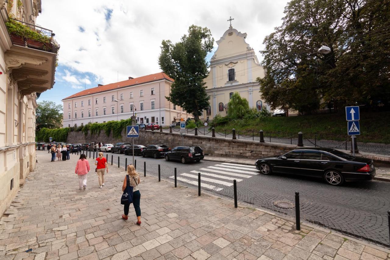 Dream Apartament On Drahomanova Street Lviv Exterior photo