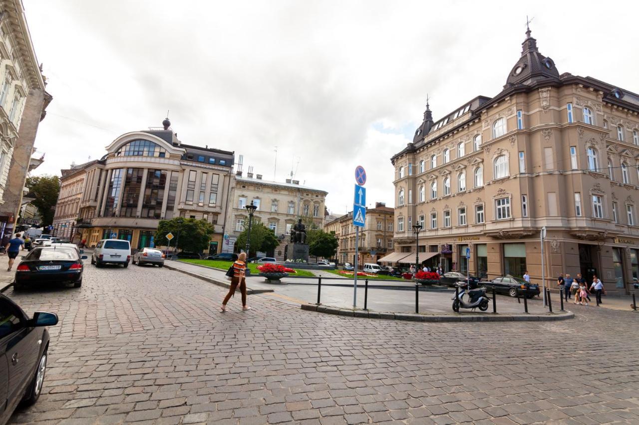 Dream Apartament On Drahomanova Street Lviv Exterior photo